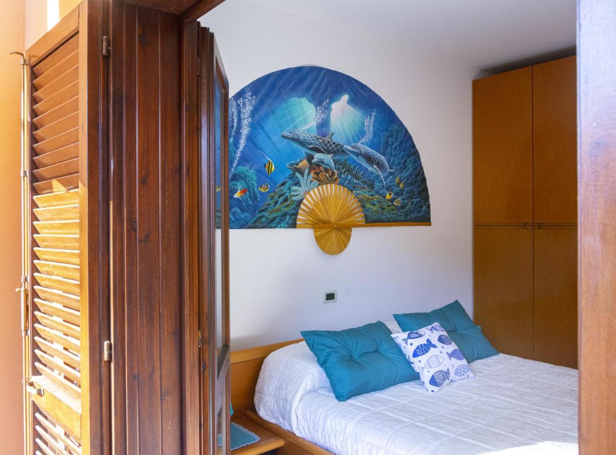Appartamenti La Casina Porto Azzurro Luaran gambar