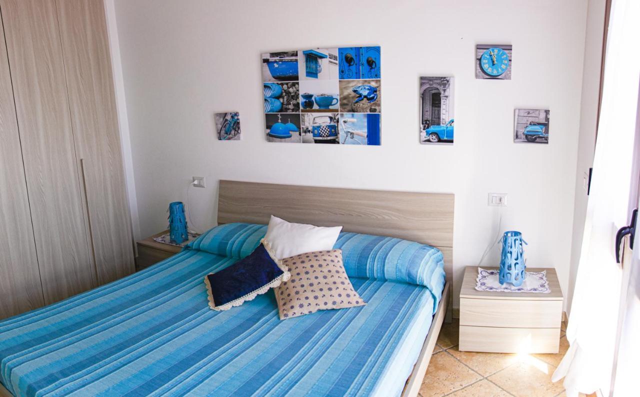 Appartamenti La Casina Porto Azzurro Luaran gambar