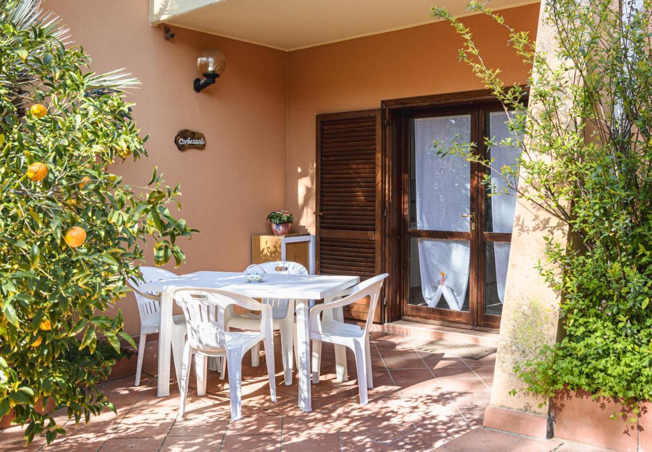 Appartamenti La Casina Porto Azzurro Luaran gambar