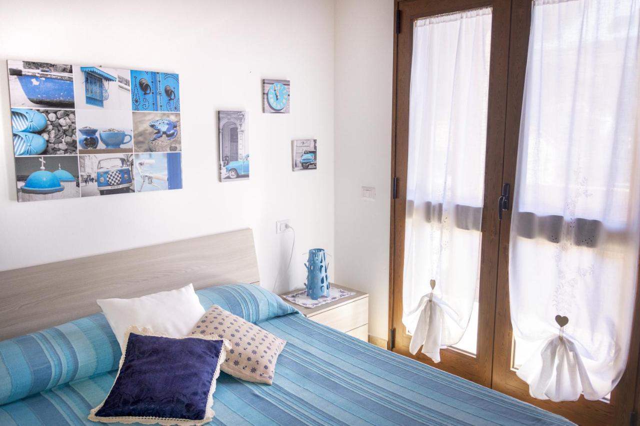 Appartamenti La Casina Porto Azzurro Luaran gambar